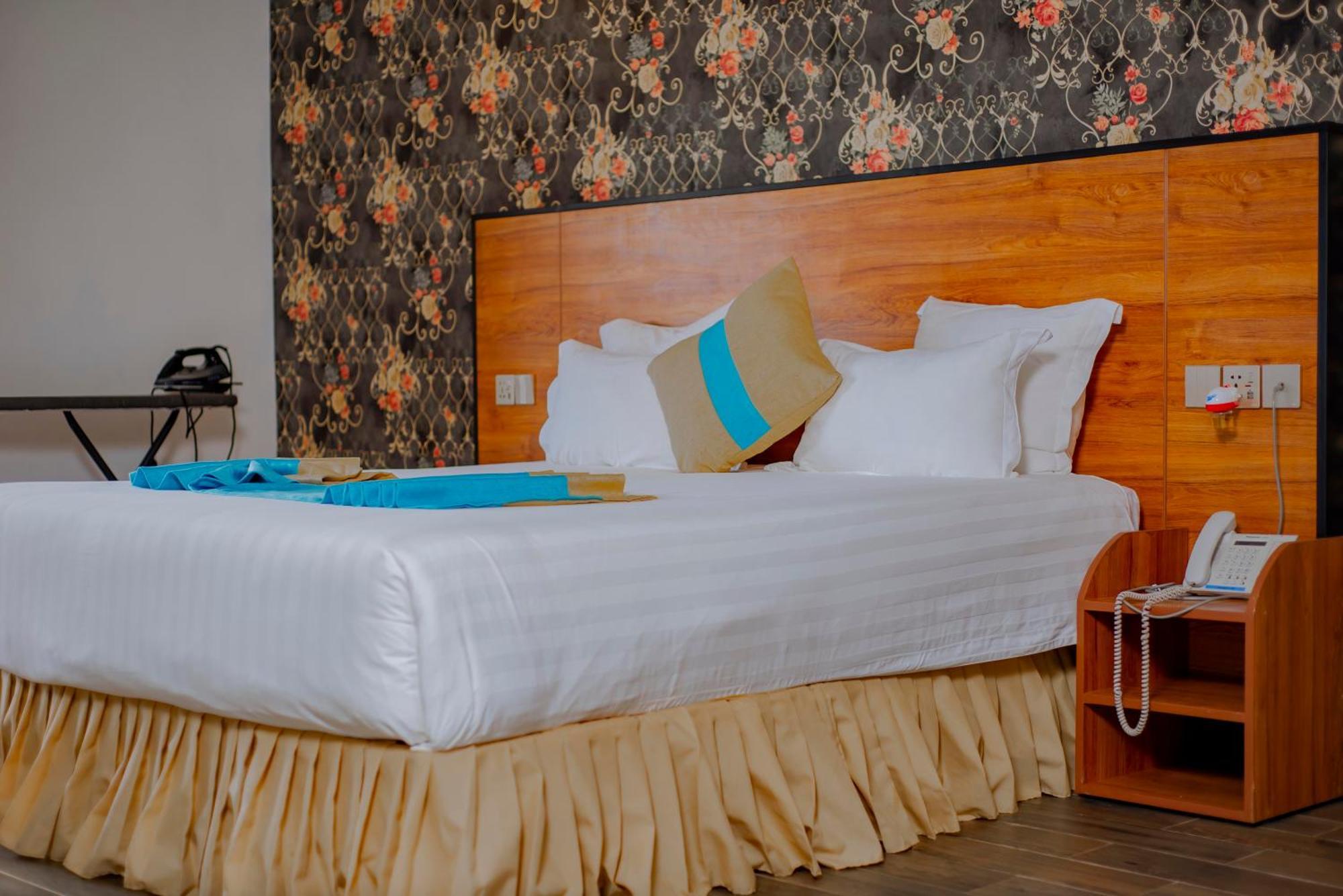 Centric Hotel Kigali Zewnętrze zdjęcie